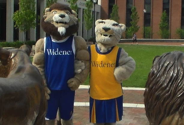 The mascots of Widener University.