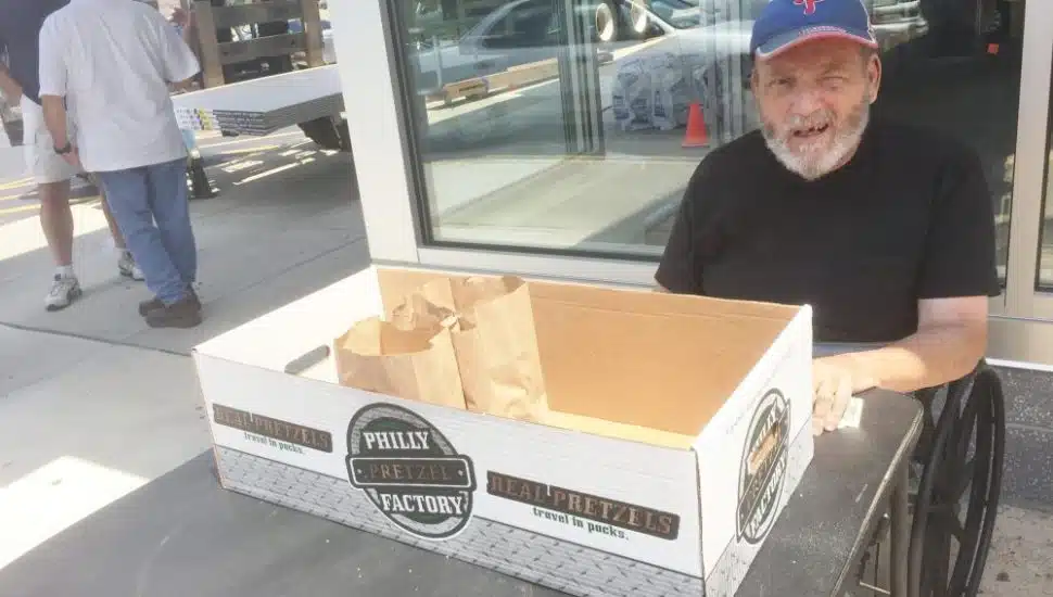 Woodlyn “Pretzel Guy” Still Offering Tasty Treats After Four Decades