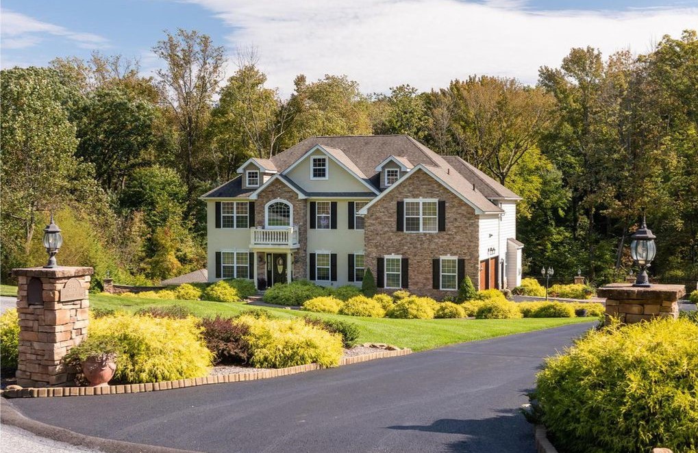DNB First House of the Week: Recently Upgraded Colonial in Garnet Valley