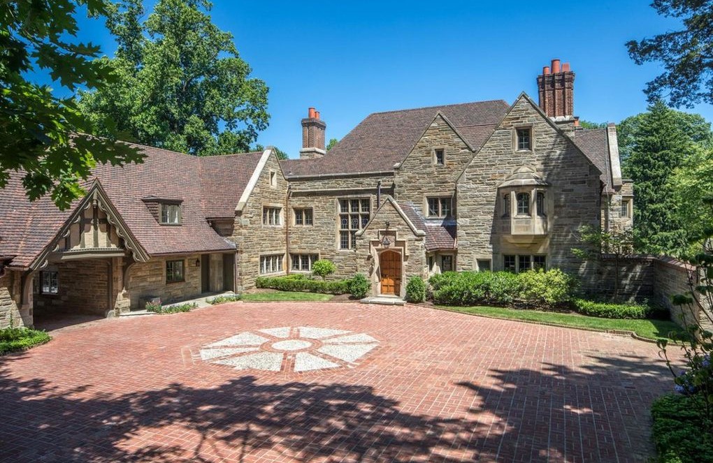 DNB First House of the Week: Prized Property Masterfully Restored in Radnor Township