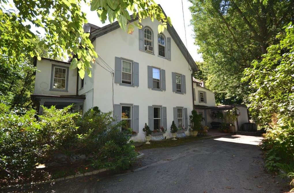 DNB First House of the Week: Victorian Farmhouse Bordering Darby Creek in Lansdowne