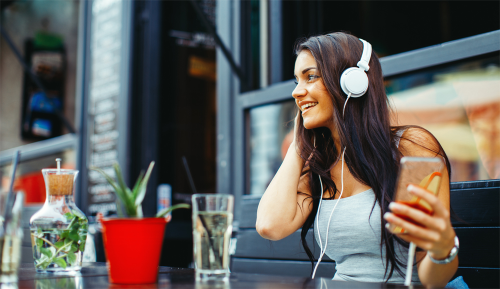 Our Picks: Best Headphones Under $100