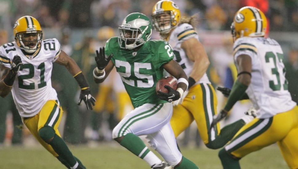 What’s Past Is Prologue: Eagles Owner Hopes to Bring Back Old Kelly-Green Color by 2020