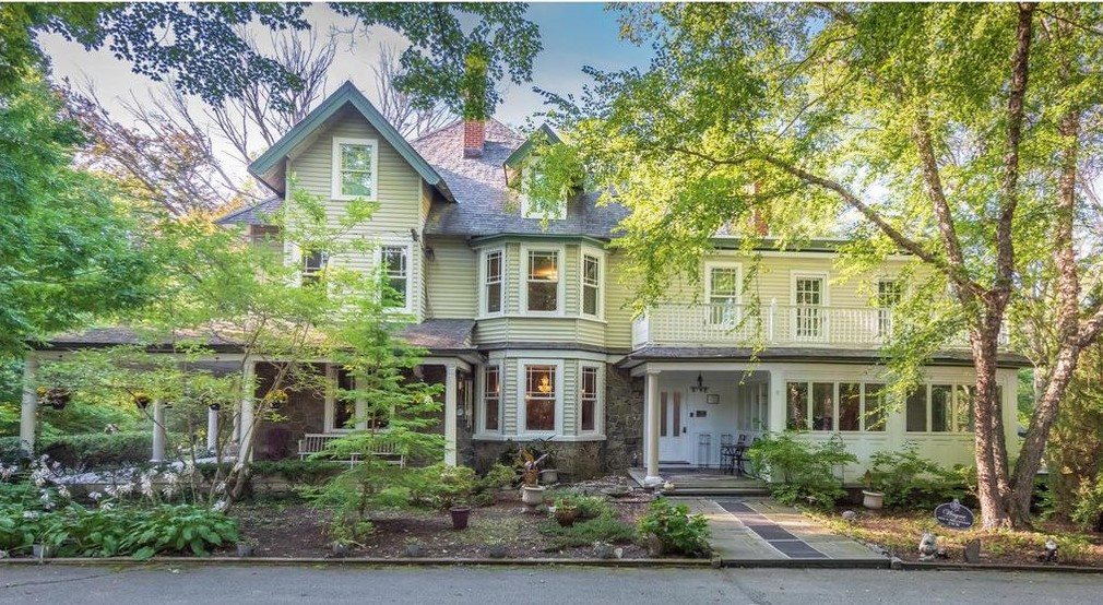 DNB First House of the Week: Quintessential Victorian in Radnor Township