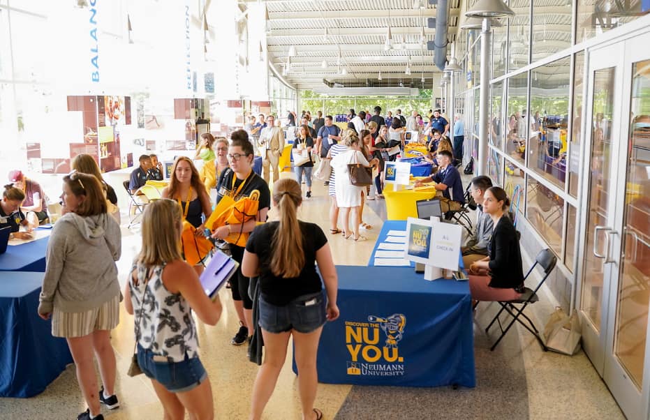 DELCO Careers – Neumann University