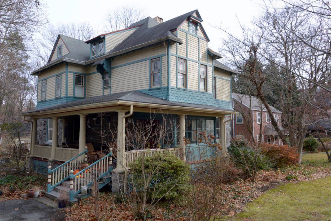 She Liked the ‘Swarthmore’ Part of the Queen Anne Home; The Victorian Part, Not So Much