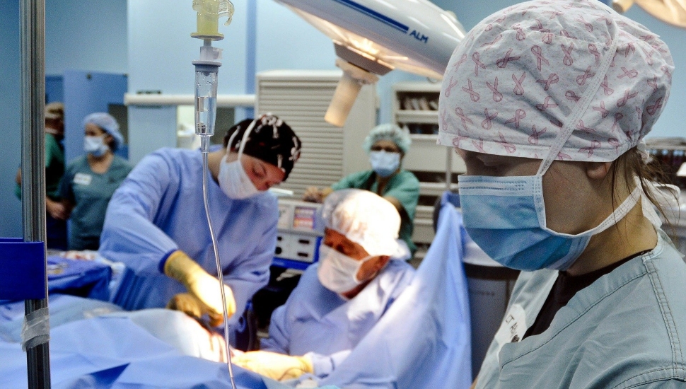 Career Corner: The Career Analysts Expect Healthcare to Grow, Office Jobs to Shrink Through the Next Decade