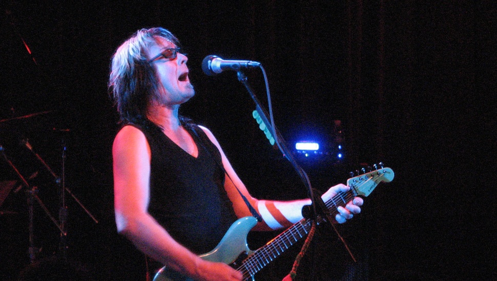 Todd Rundgren performig