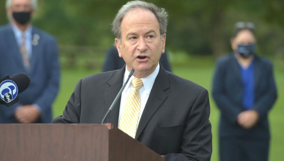Delaware County Executive Director Howard Lazarus talks budgets. Council talks taxes