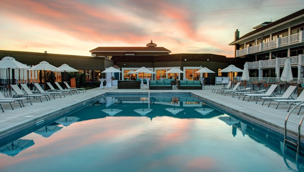 Delco ESCAPE: Relaxing in Luxury at ICONA Avalon Resort is a True Summer Goal
