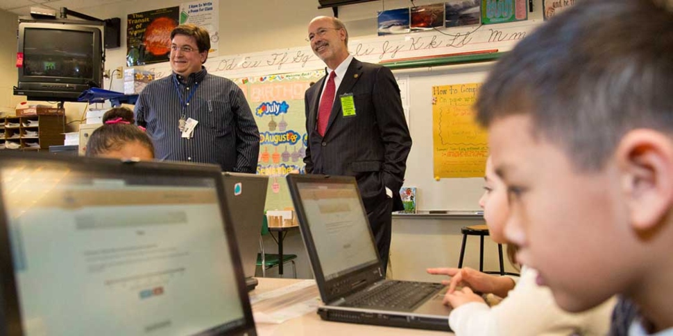 PA Gov. Tom Wolf visits a school classroom to promote his PAsmart initiative offering grants for STEM and computer science education in schools.