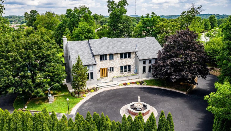 A traditional home at 1007 Davids in in Garnet Valley.