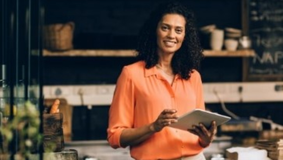 SCORE: Ease Holiday Stress With These Year-End Business Compliance Tips