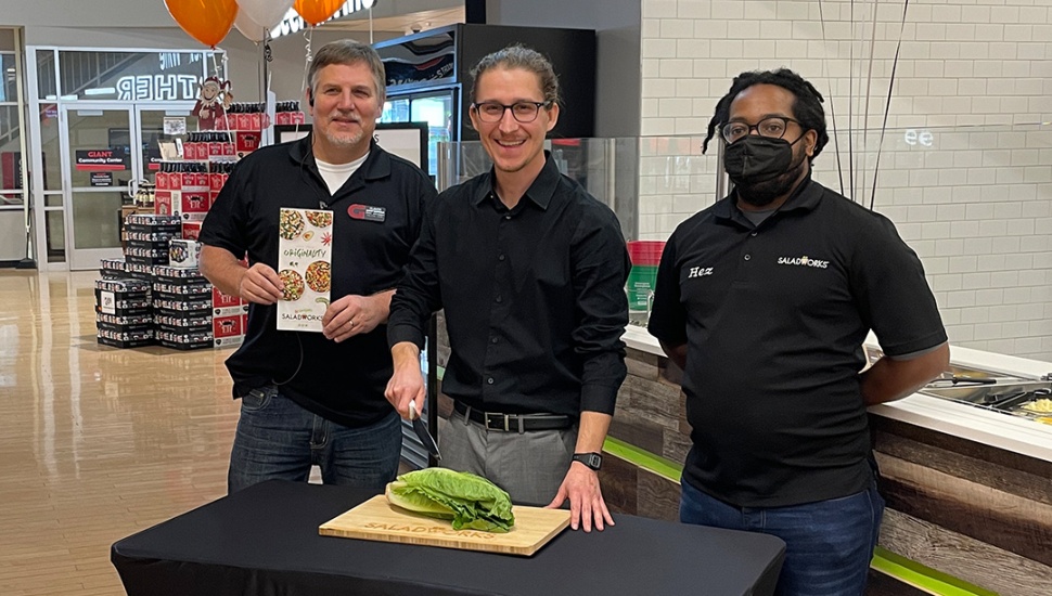 Giant Grocery Stores Partner With Conshohocken-Based Saladworks to Offer In-Store Dining Options