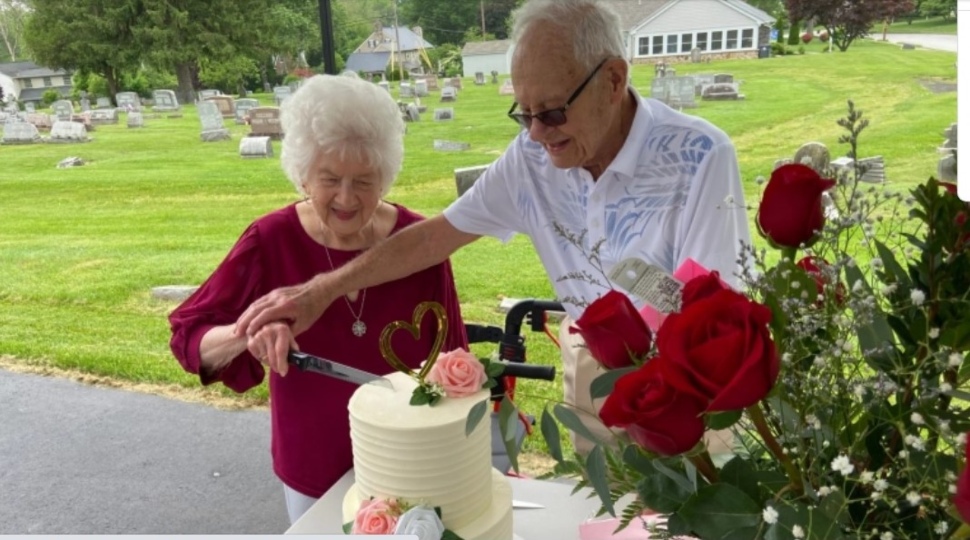 Martha and Chester Pish, cut a cake for their 80th wedding anniversary, the oldest married couple in PA.