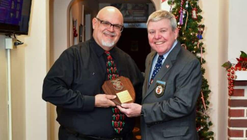 Vince DeMarro, left, and Colonel Joseph Kirlin.