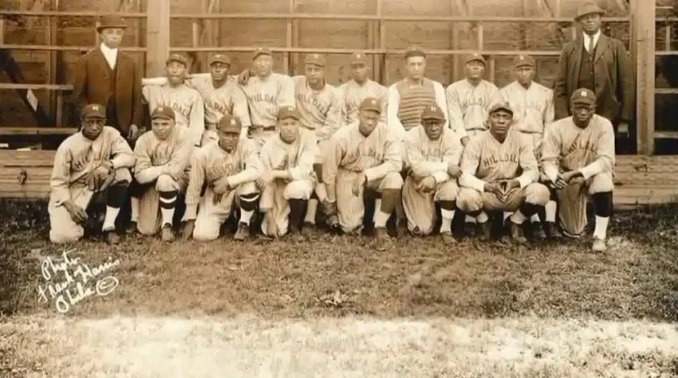 Members of the Hilldale League