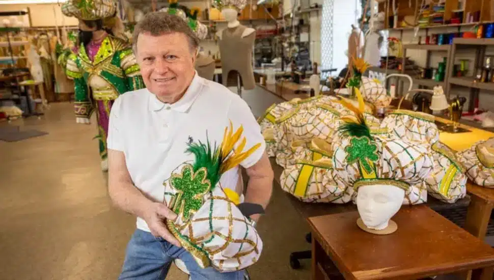 James May is making a Jason Kelce "fan hat."