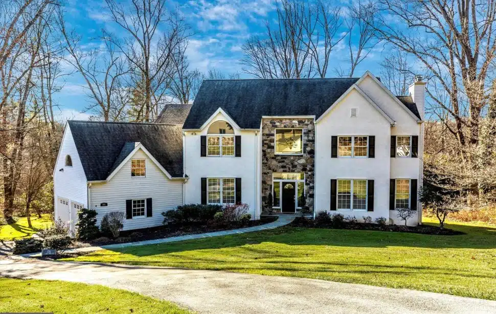 A contemporary home for sale at 721 S. Bryn Mawr Ave. in Bryn Mawr
