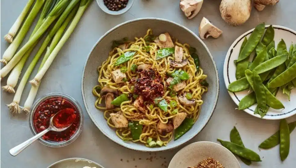 Garlic Butter Chicken stir fry offered a honeygrow