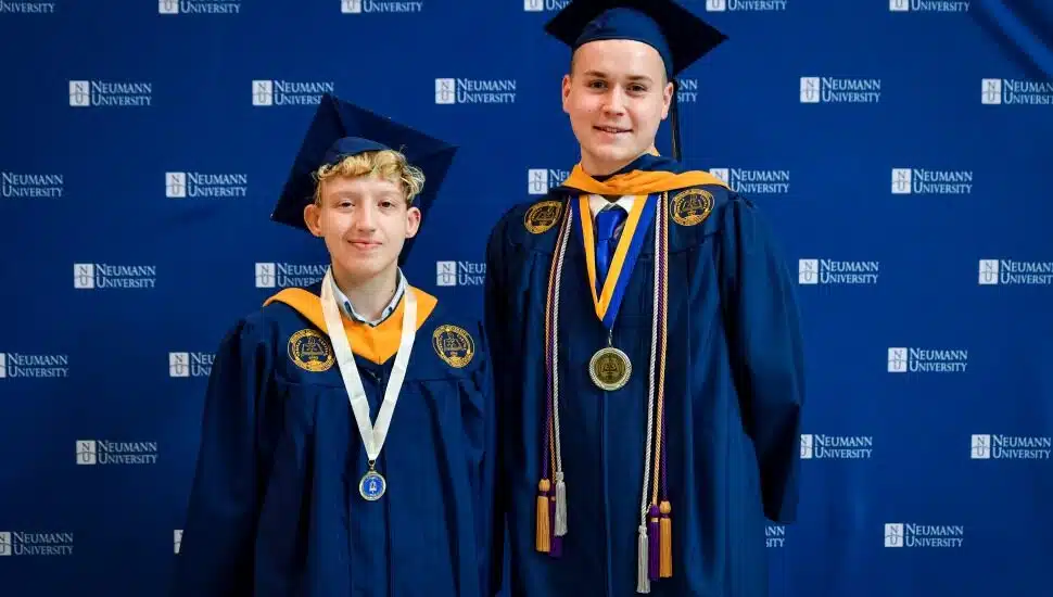 Oliver DiDonato and Christopher Greve will present their sports research at MathFest.