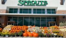 Phoenix-based Sprouts Farmers Market is expanding its footprint in Philadelphia and opening 2 new locations in the city in June.