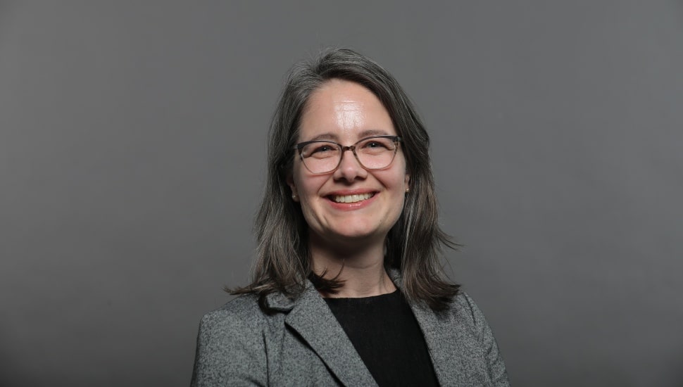 Dr. Lisa Grimm
