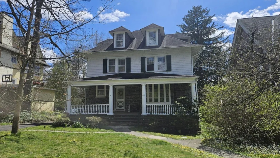 A six-bedroom, three-and-a-half-bathroom Jenkintown home originally built in 1890 with Mercer tiles on the front porch has hit the market.