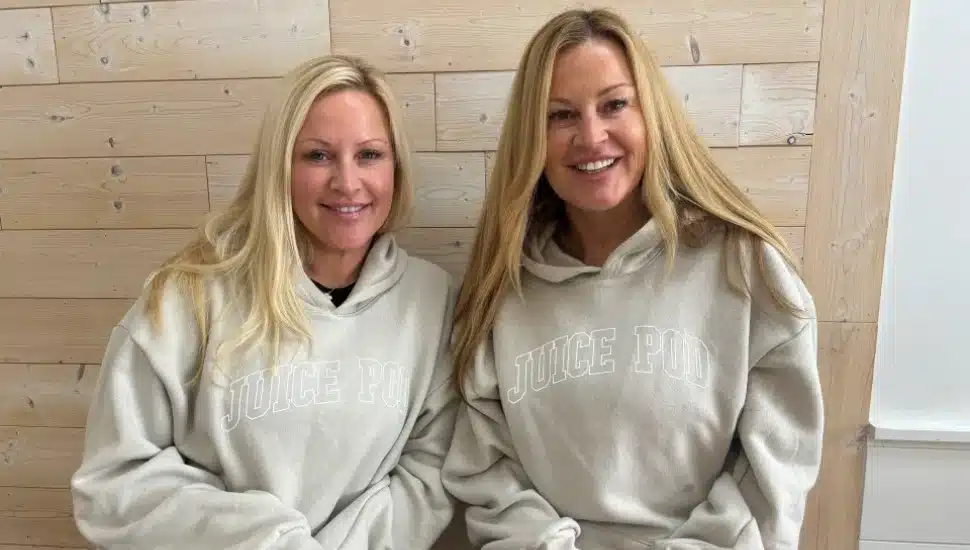 Delaware County sisters Danielle Leonhard and Christine Wyatt.
