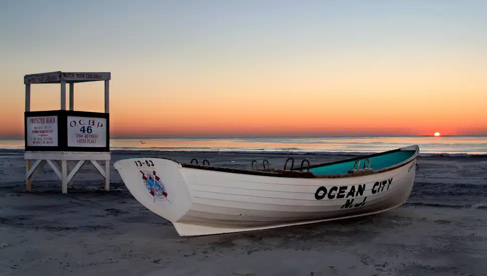A life guard stand and a rescue boat on the beaches of Ocean City, New Jersey.