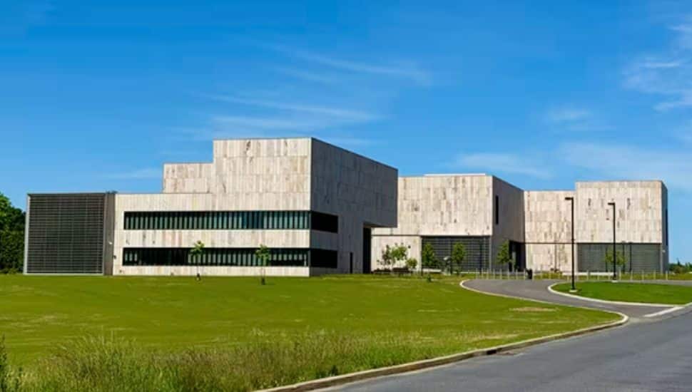 The new Palmer Museum of Art at Penn State University gets high marks for its handsome and ample spaces, but one thing is failing.
