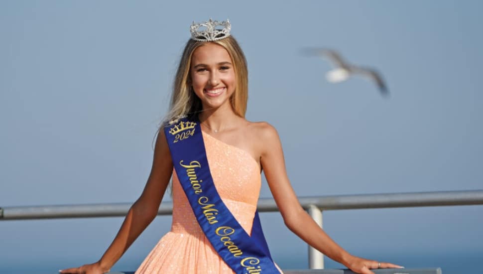 Malvern Student Passes Down the Junior Miss Ocean City Title