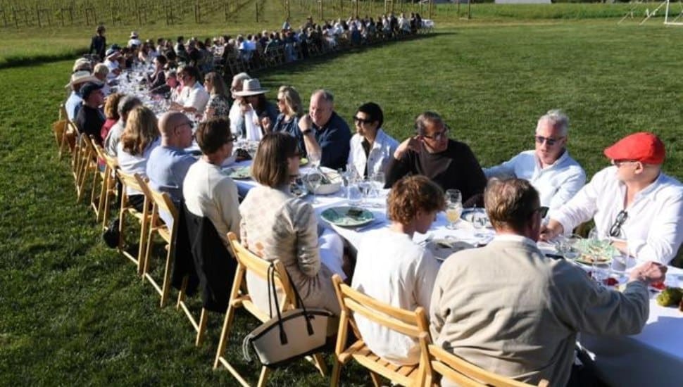 Outstanding in the Field’s cross-country table-to-farm feast made a stop at Wayvine Winery in Nottingham last week for a sold-out experience.