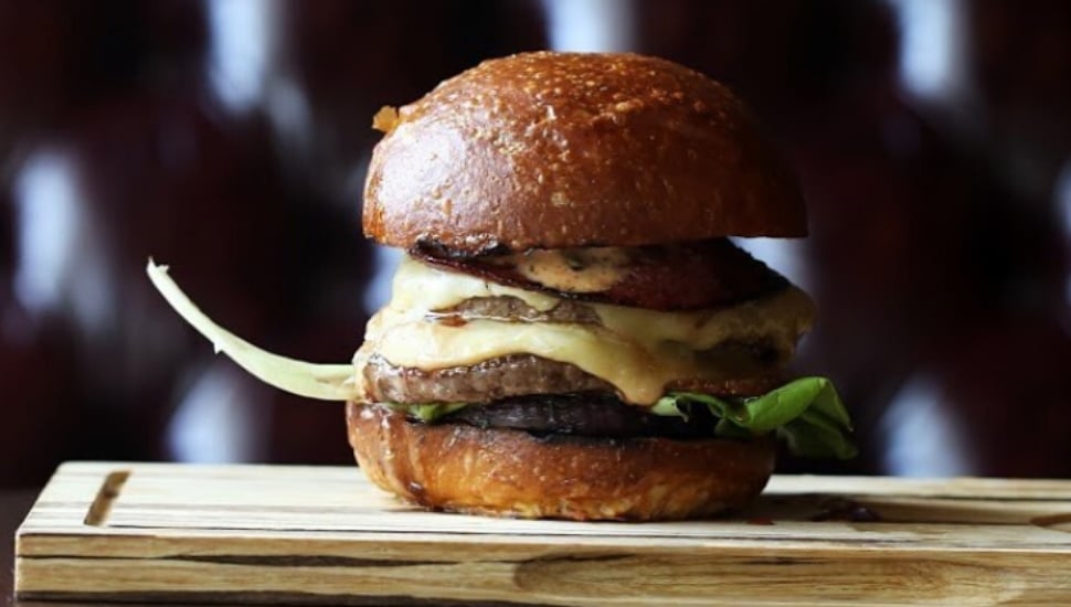 Ripplewood Whiskey & Craft’s Burger: A Double-Patty Delight
