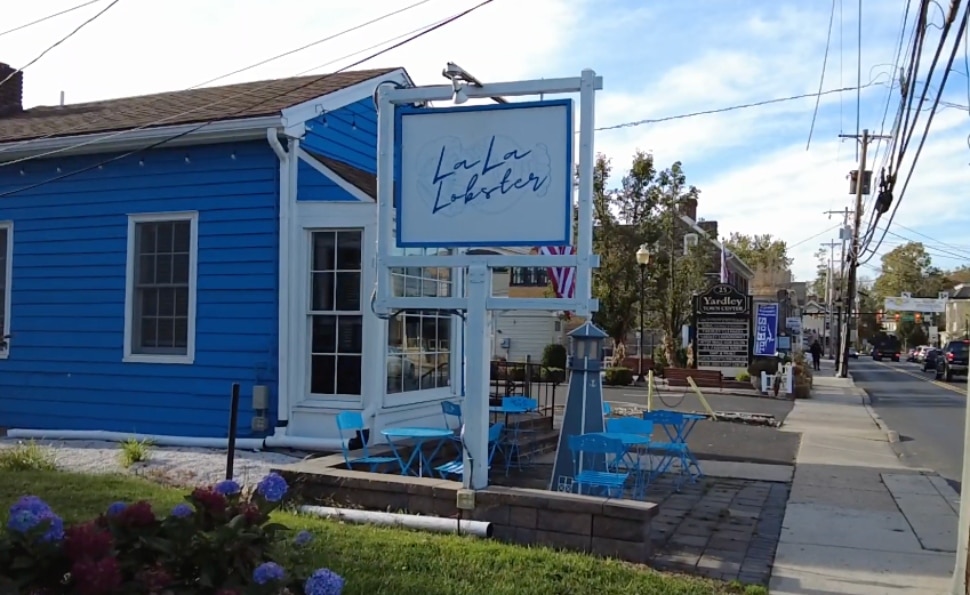 Yardley's La La Lobster serves lobster tacos, nachos, and grilled cheese, along with a big lobster roll called the La La Monstah Roll.