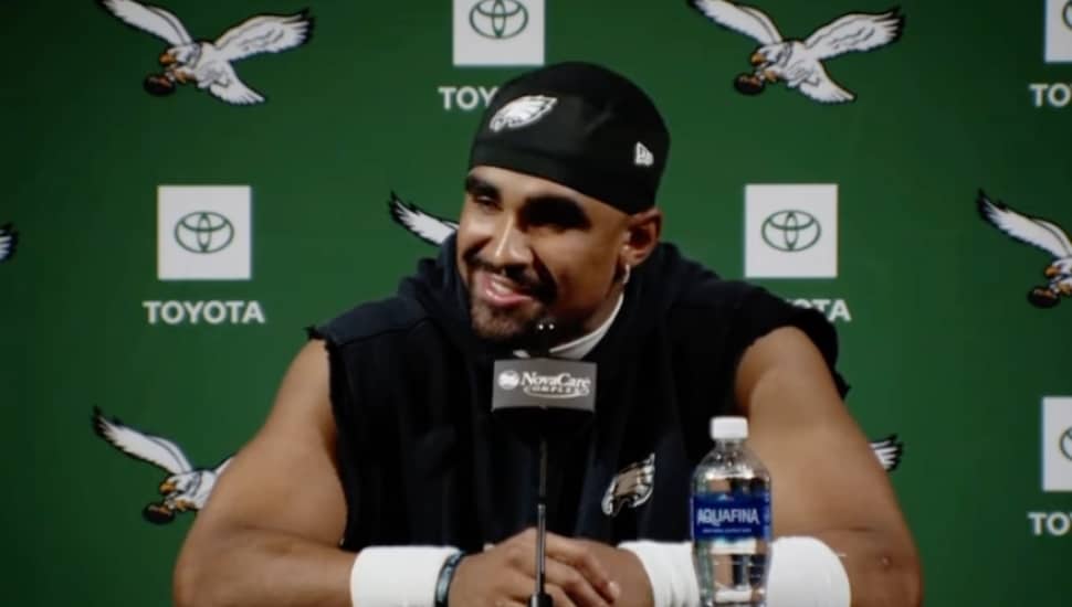 Eagles Stars Play Merion Golf Course with President Obama, Discussing Leadership and Talking Trash