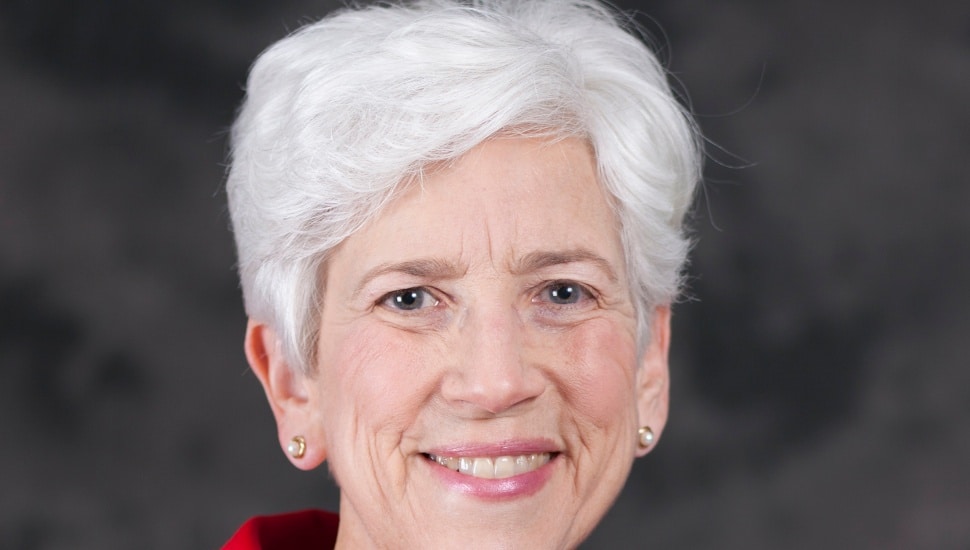 Linda Knauss.