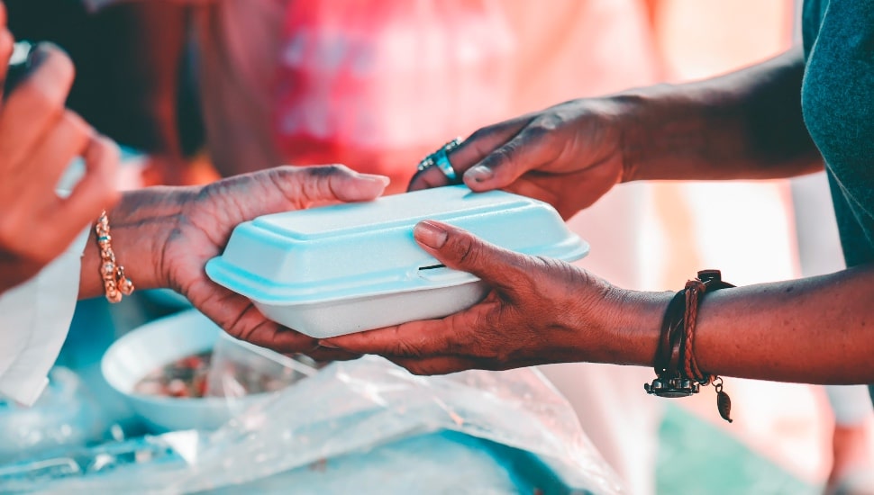 Roslyn’s Patricia O’Donnell Bakes Goods to Support People Experiencing Homelessness