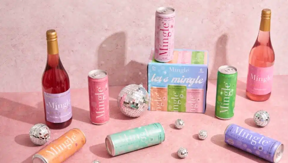 Cans and bottles of Mingle Mocktail products made in Delaware County.