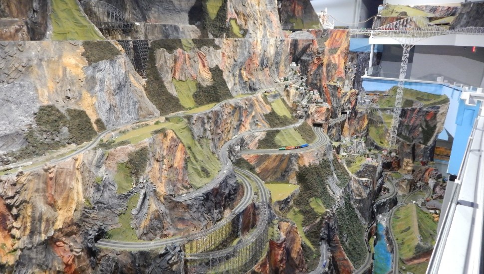 A miniature railroad scene at Northlandz.