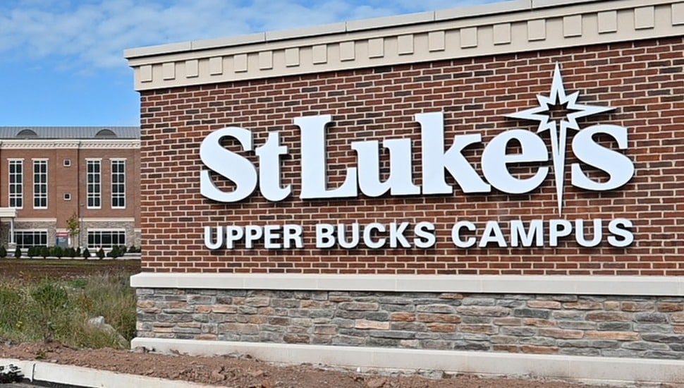 A sign for St. Luke's Hospital Upper Bucks campus.
