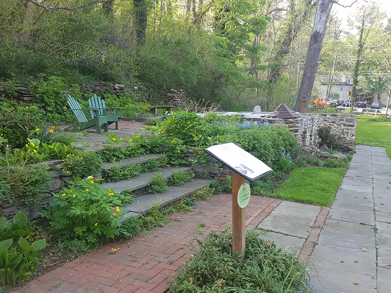 A Gatehouse Garden in Rose Valley.