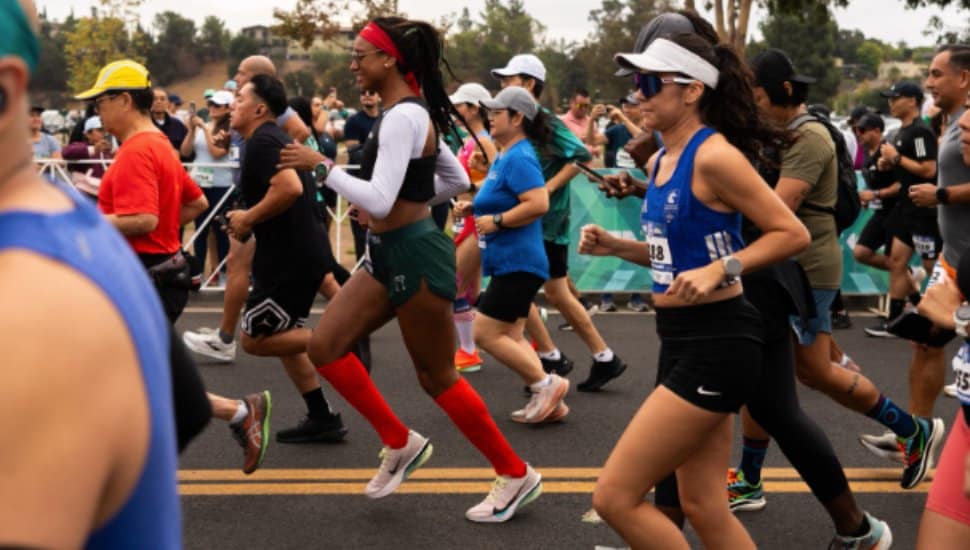 Bimbo Bakeries workers participate in the Bimbo Global Race.