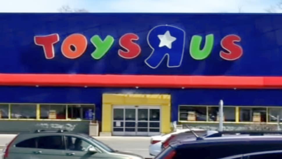 A Toys R Us storefront.