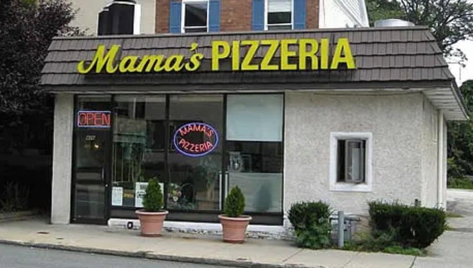 The exterior of Mama's Pizzeria in Bala Cynwyd.