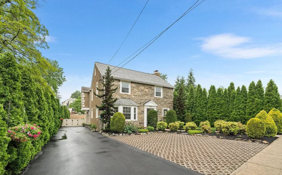 A Colonial home for sale at 727 E. Manoa Road in Havertown.