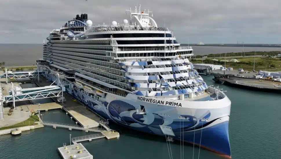 Norwegian Cruise Line Ship in port