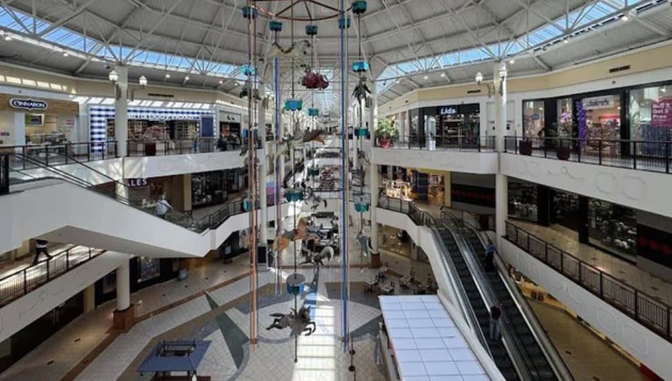 The interior of the Willow Grove Mall.