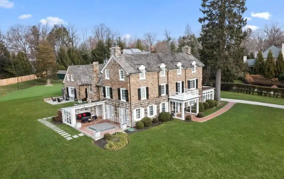 First Bank House of the Week: Federal-Style Fieldstone Home in Wayne