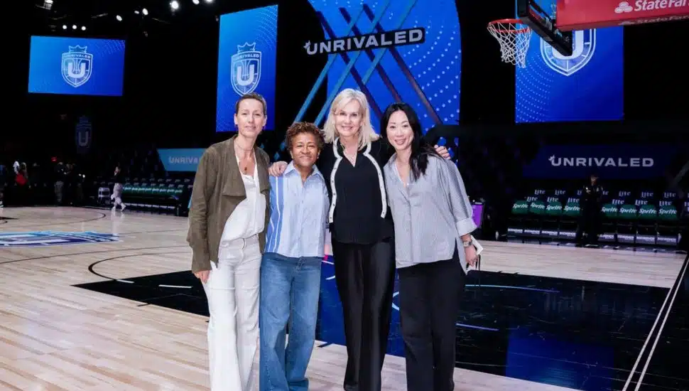Alexandria Niedbalski-Sykes and Wanda Sykes with Unrivaled's MIcky Lawler and Alice Shing.